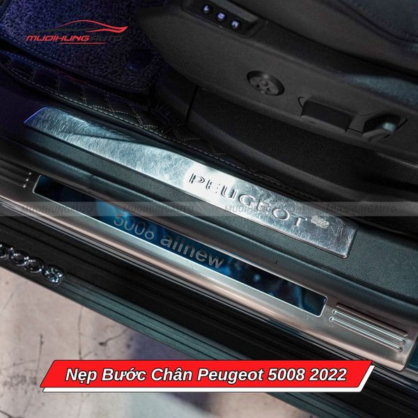 Nẹp Bước Chân Peugeot 5008 2022