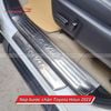 Nẹp Bước Chân Toyota Hilux 2021