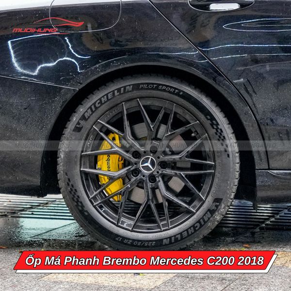 Ốp Má Phanh Brembo Mercedes C200 2018