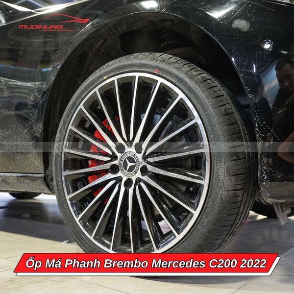 Ốp Má Phanh Brembo Mercedes C200 2022