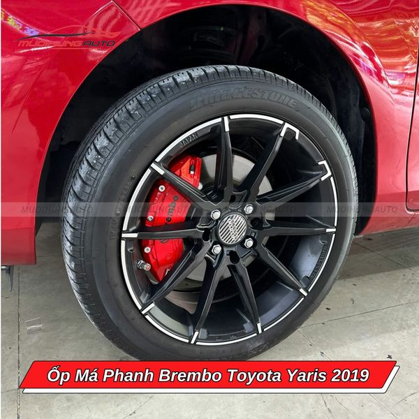 Ốp Má Phanh Brembo Toyota Yaris 2019