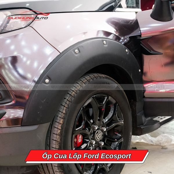 Ốp Cua Lốp Ford Ecosport