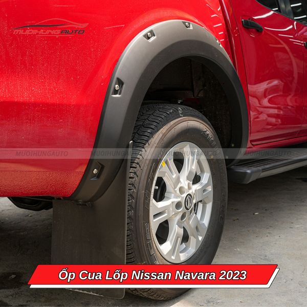 Ốp Cua Lốp Nissan Navara 2023