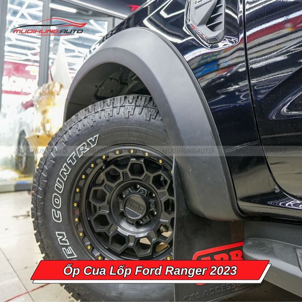 Ốp Cua Lốp Ford Ranger 2023