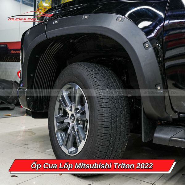 Ốp Cua Lốp Mitsubishi Triton 2022