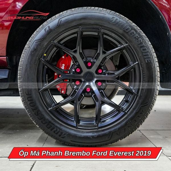 Ốp Má Phanh Brembo Ford Everest 2019