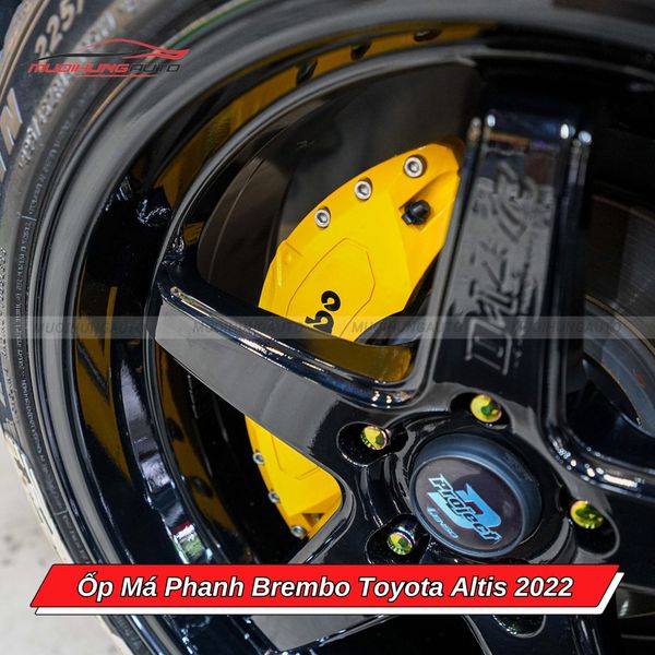 Ốp Má Phanh Brembo Toyota Altis 2022