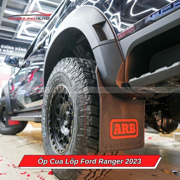 Ốp Cua Lốp Ford Ranger 2023