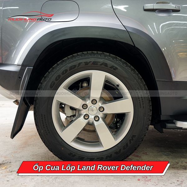 Ốp Cua Lốp Land Rover Defender