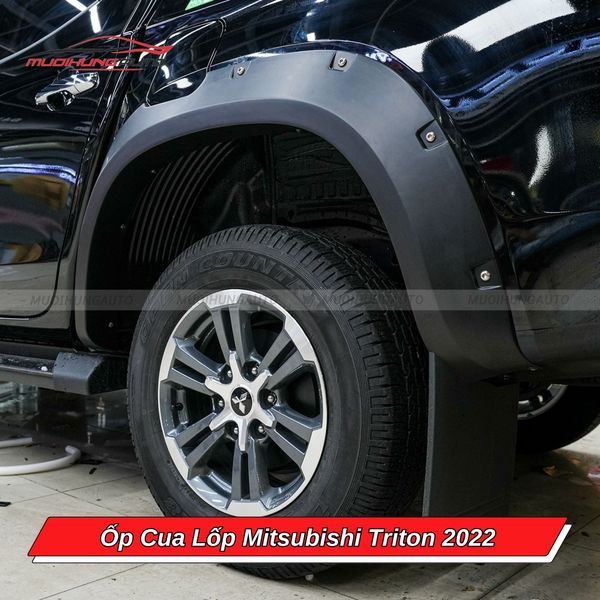 Ốp Cua Lốp Mitsubishi Triton 2022