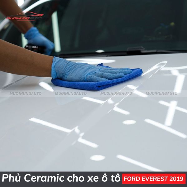 Phủ Ceramic Cho Xe Ô Tô Ford Everest 2019