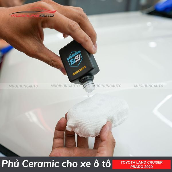 Phủ Ceramic Cho Xe Ô Tô Toyota Land Cruiser Prado 2020