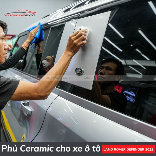 Phủ Ceramic Cho Xe Ô Tô Land Rover Defender 2022
