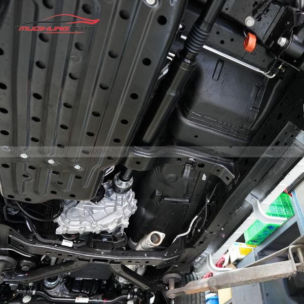 Phủ Gầm Xe Ô Tô Ford Everest 2024