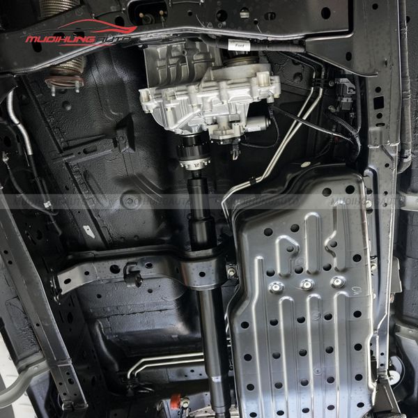 Phủ Gầm Xe Ô Tô Ford Everest 2024