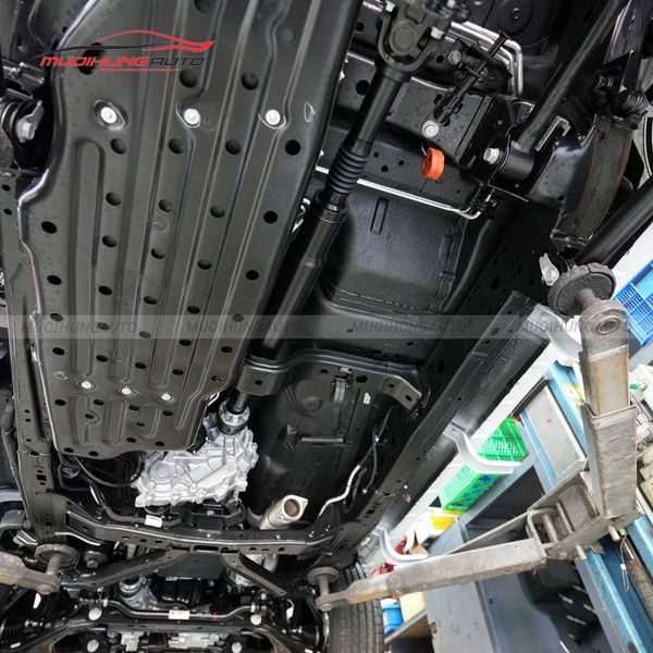 Phủ Gầm Xe Ô Tô Ford Everest 2024