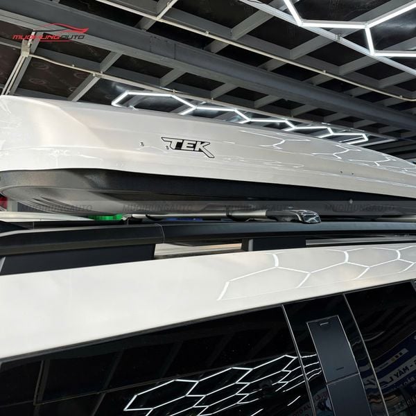 Cốp Nóc Xe Hyundai Santafe 2025