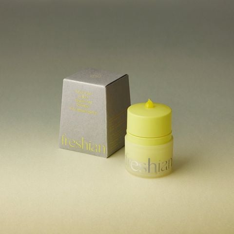 C92_DEAL 1: SON DƯỠNG FRESHIAN THUẦN CHAY MỀM MÔI 15ML 