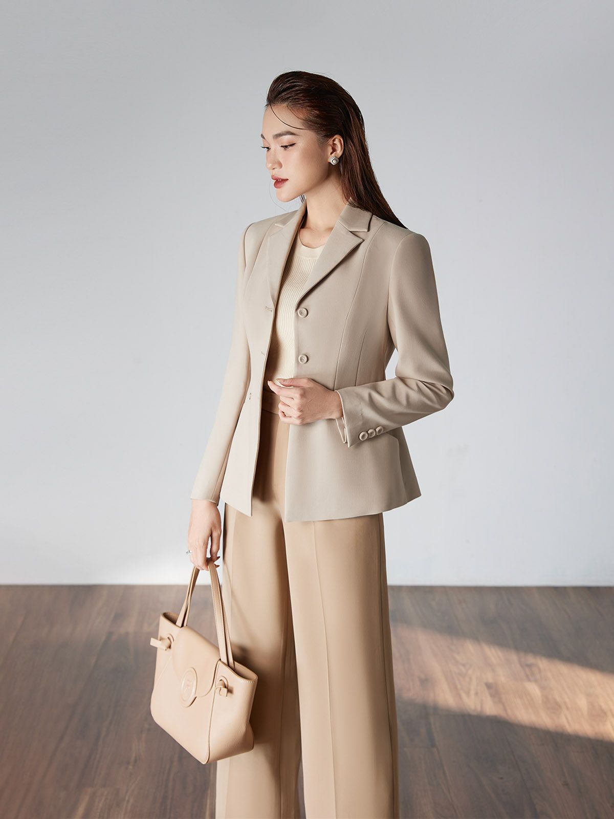  E206_DEAL 9: ÁO VEST MAY CHIẾT EO 
