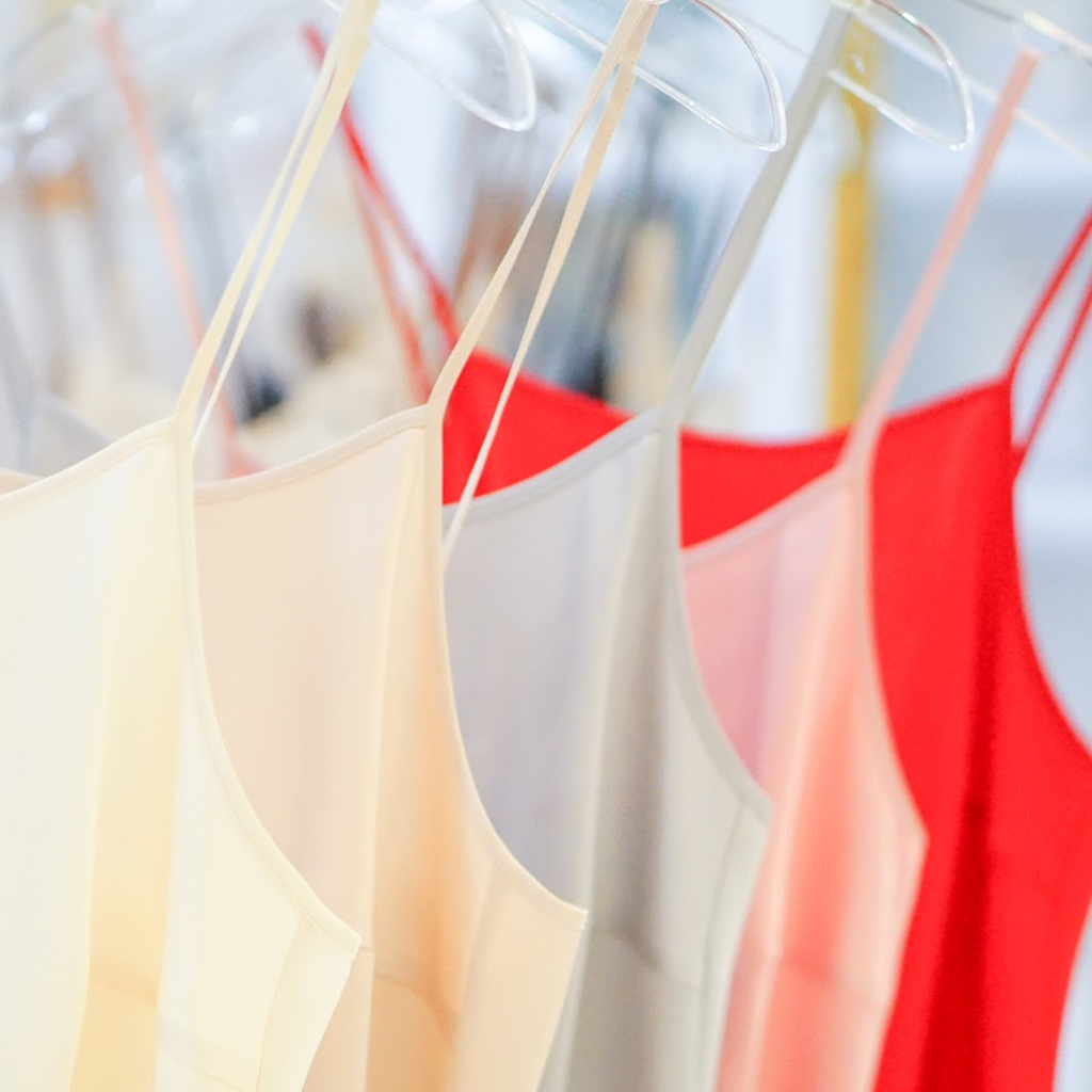  DEAL 23: ĐẦM NGẮN KHÔNG REN - MÀU HỒNG 