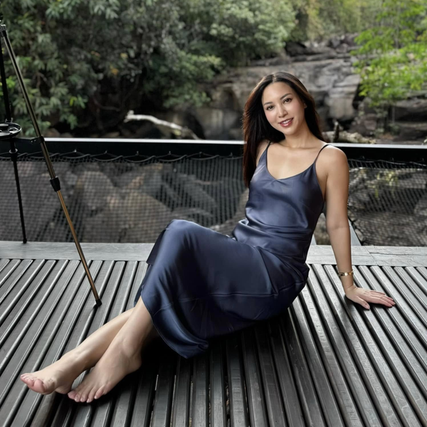  DEAL 10B: ĐẦM KHÔNG REN DÁNG DÀI - MÀU NAVY 