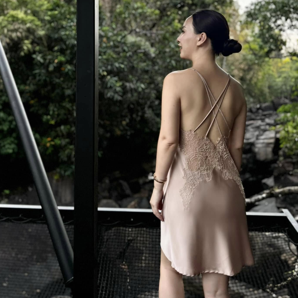  DEAL 11B: ĐẦM NGỦ DÂY ĐÔI CHÉO SAU LƯNG - MÀU NUDE 