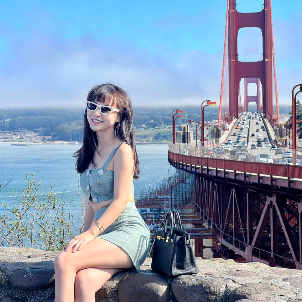  DEAL 13F: VÁY HOẶC ÁO CROPTOP CÔNG SỞ - MÀU XANH RÊU (MINT) 