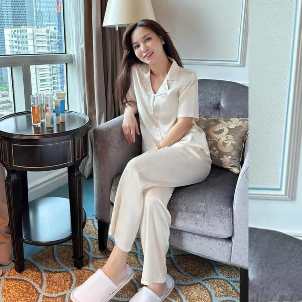  DEAL 8A: BỘ ĐỒ NGỦ SATIN - MÀU KEM 