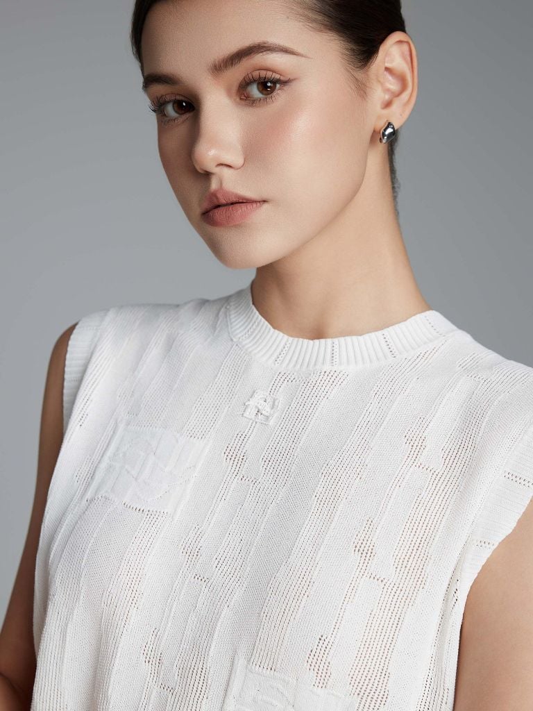  C320_DEAL 6: ÁO LEN MONGTOGHI SÁT NÁCH 