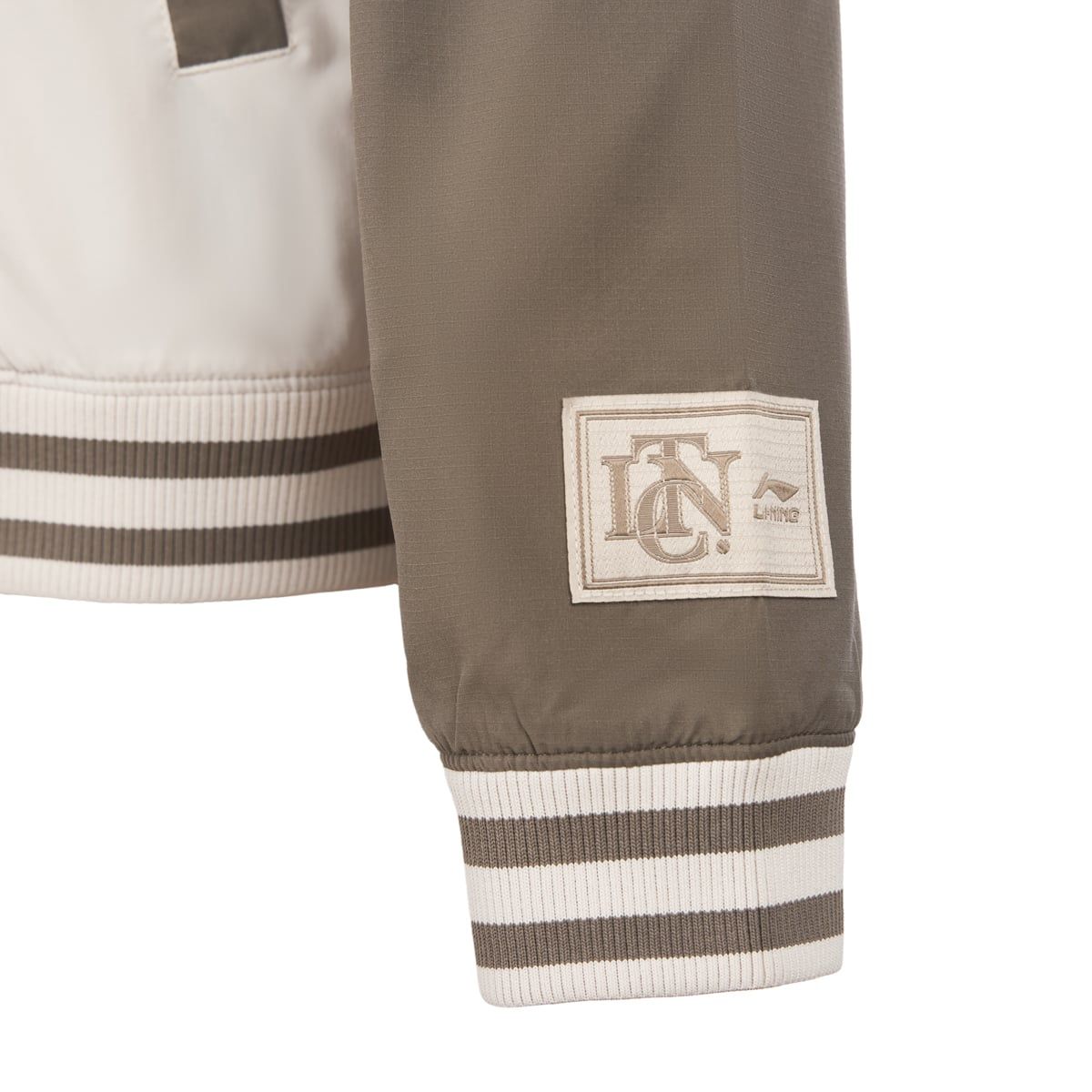 Áo gió Nam AJDV391-3V