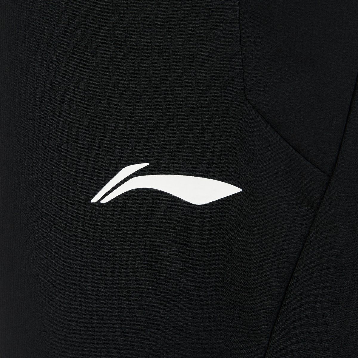 Quần gió Nam AYKVB05-2V