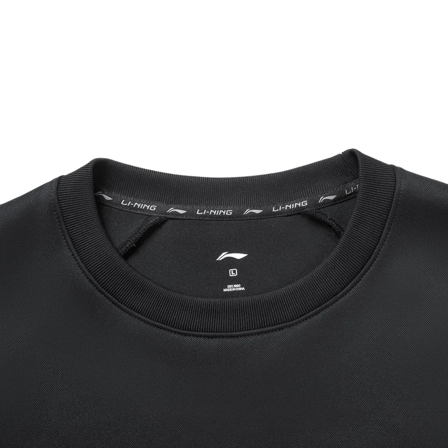 Áo nỉ cổ tròn không mũ Nam AWDVF05-4V