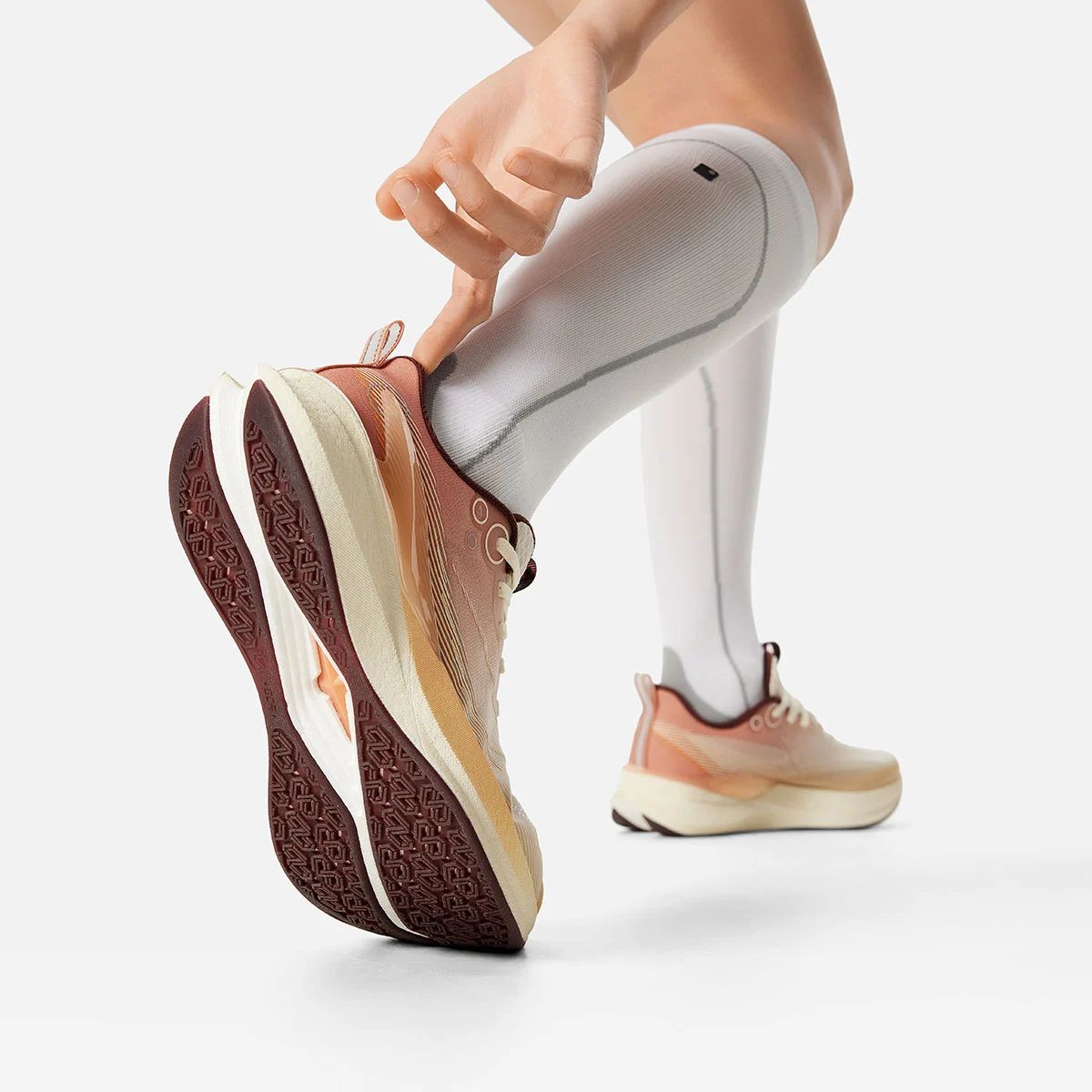 Giày chạy bộ CHITU 8 PRO Nữ ARPV006-25V