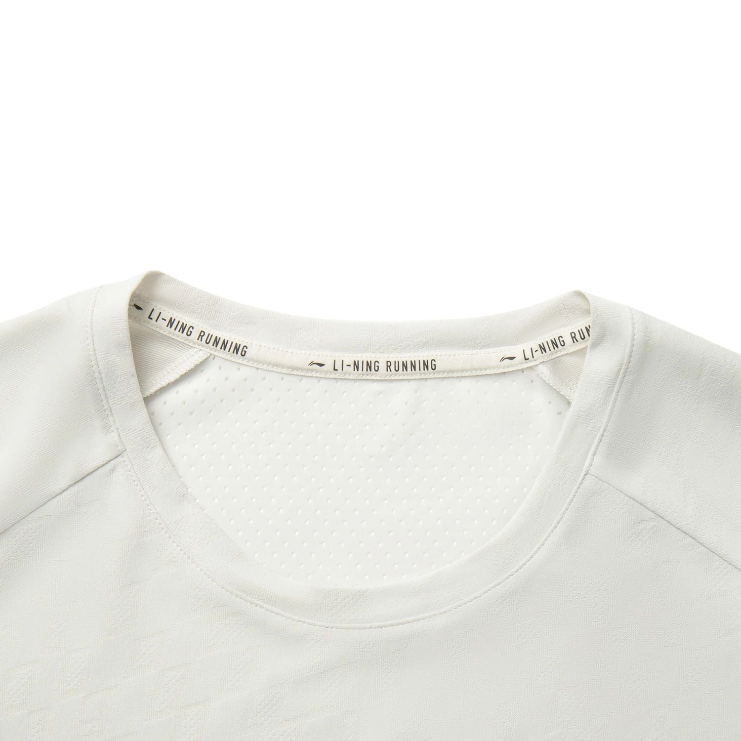 Áo T-shirt Nam ATSV367-2V