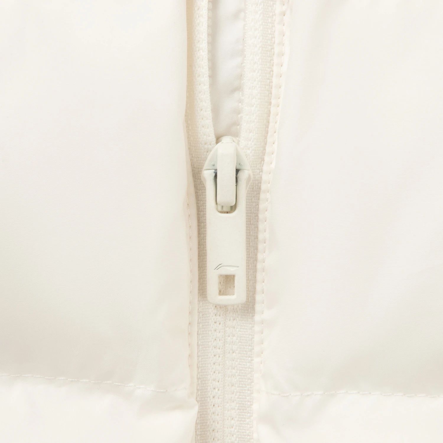 Áo lông vũ Nữ AMRV040-1V