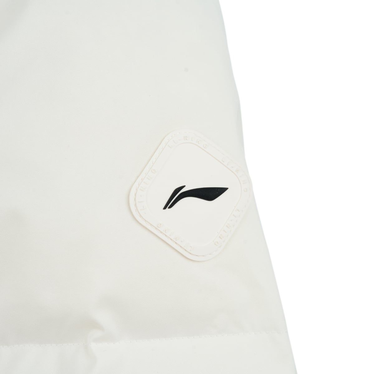 Áo lông vũ có mũ Nữ AYMV198-5V