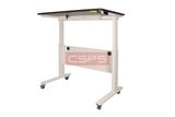 Bàn điều chỉnh chiều cao bằng điện CSPS 117cm màu trắng: Chân trắng nâng cao nhìn nghiêng