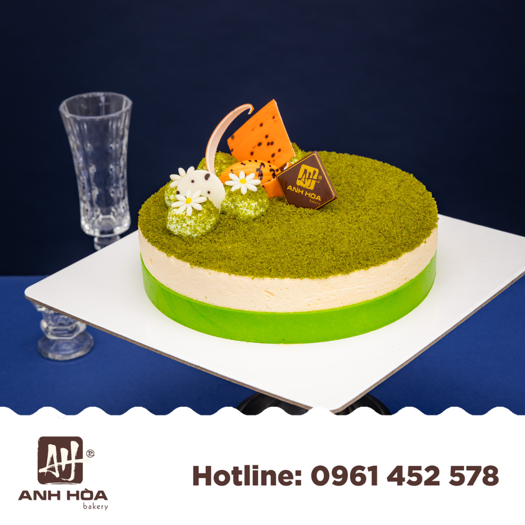 Green Tea Tiramisu Mousse Cake