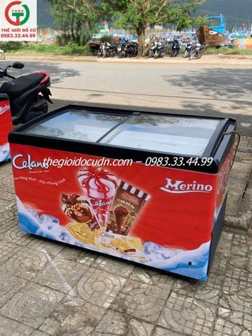Tủ kem kính lùa thanh lý