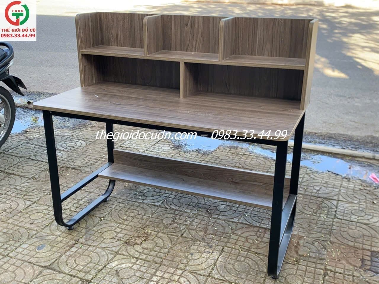 Bàn học thanh lý