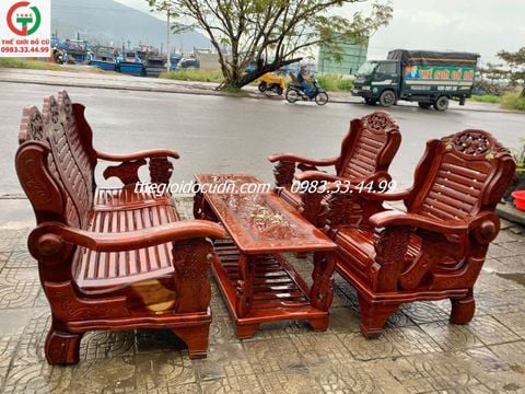 Salon gỗ thanh lý