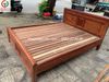 Giường gỗ thanh lý