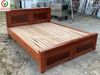 Giường gỗ thanh lý