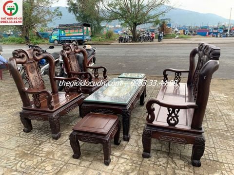 Salon gỗ thanh lý