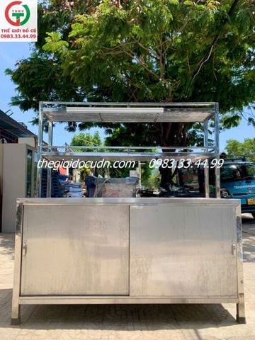 Bàn chế biến kèm kệ và tủ thanh lý