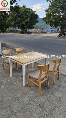 Bàn ghế ăn thanh lý
