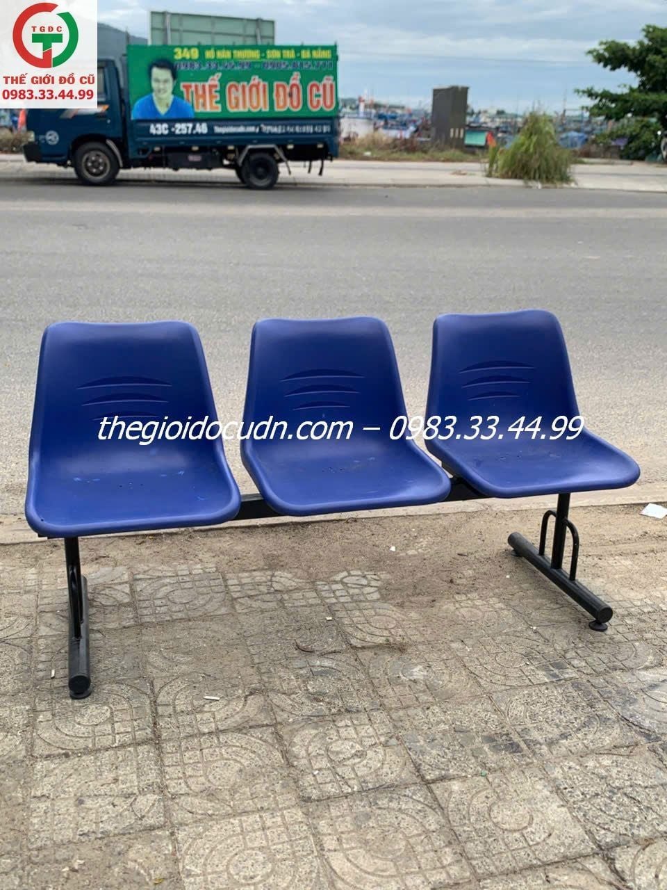 Ghế băng chờ thanh lý