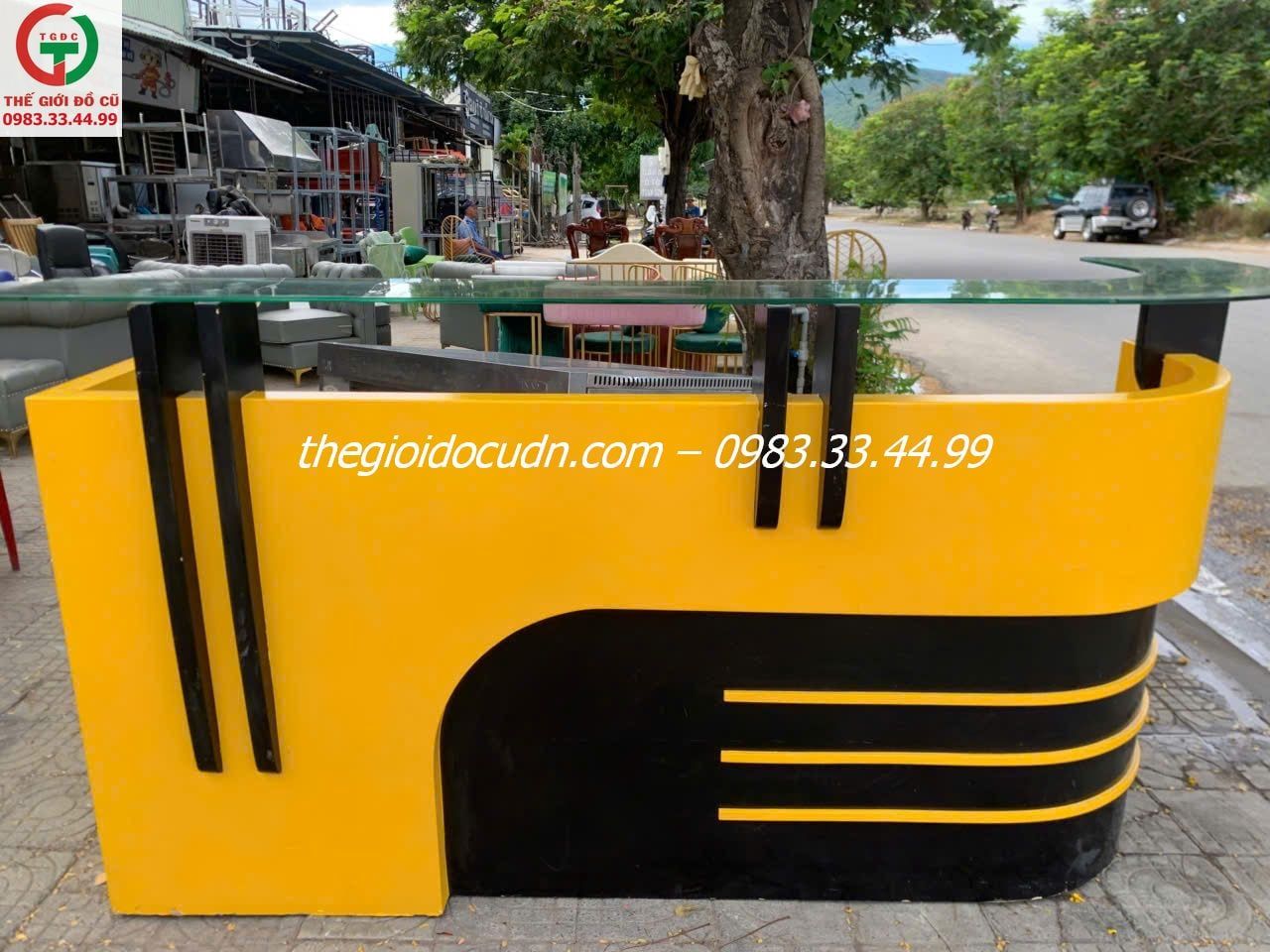 Quầy thu ngân, quầy lễ tân thanh lý