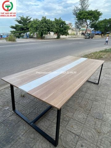 Bàn làm việc thanh lý
