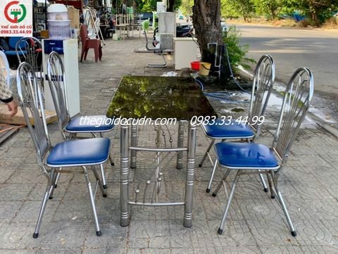 Bàn ăn 4 ghế thanh lý